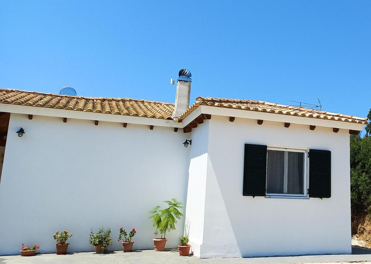 Lily Home_Lefkada ~ Private Country House Kondaraíni Exterior photo